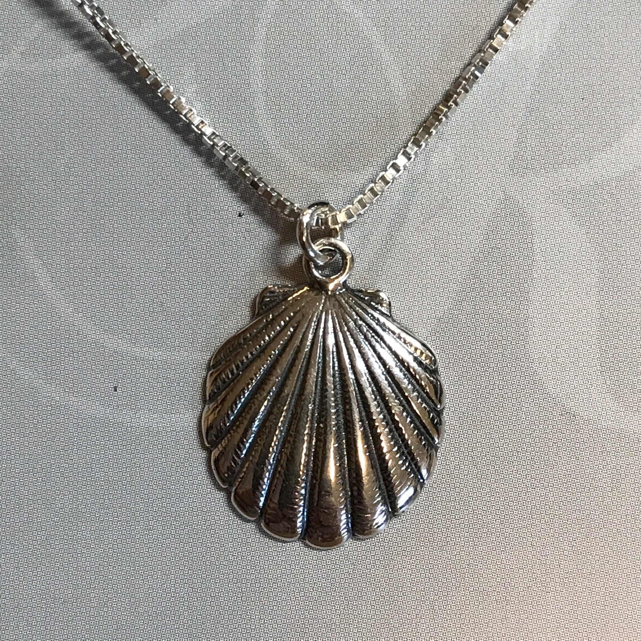 Sterling silver shell pendant on sterling silver box chain necklace