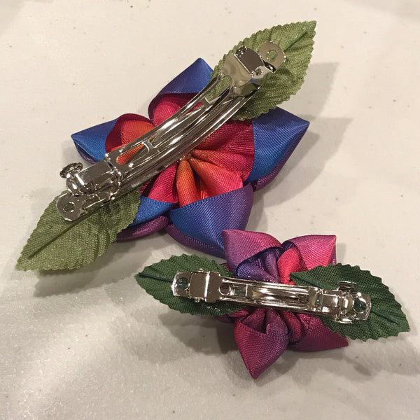 Kanzashi flower hair clip - purple, small