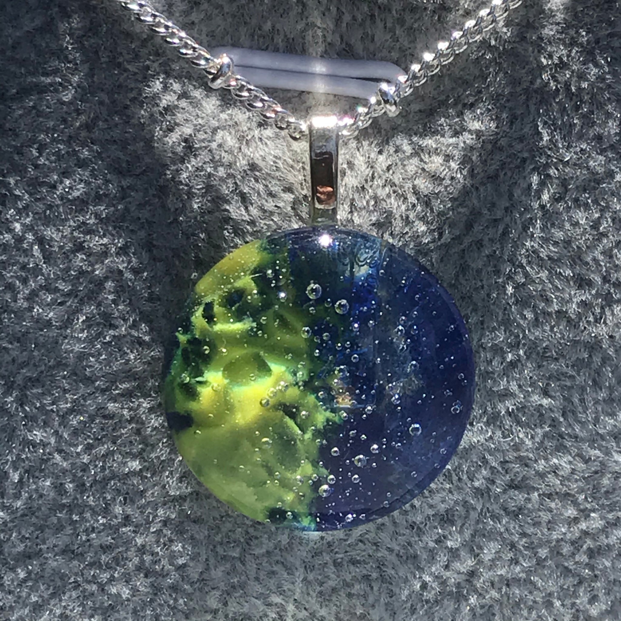 Fused glass pendant/necklace - 001